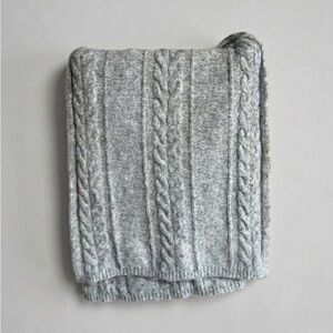 Aerie Gray Cable Knit Scarf